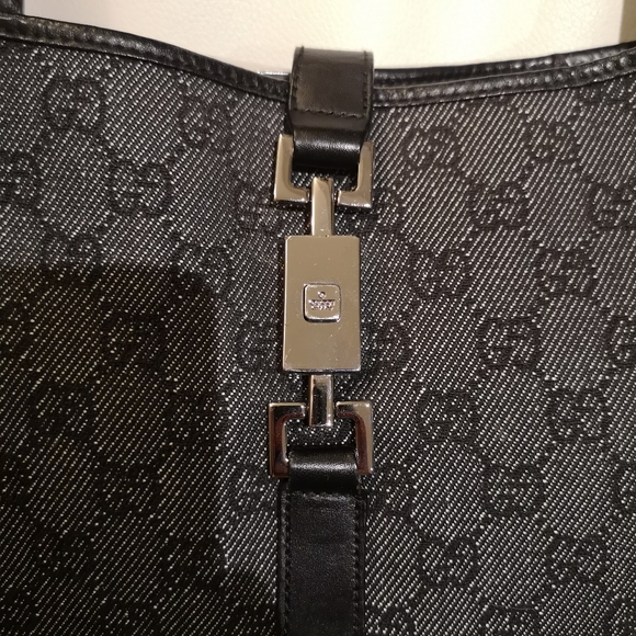 Gucci Purse - Picture 11 of 13